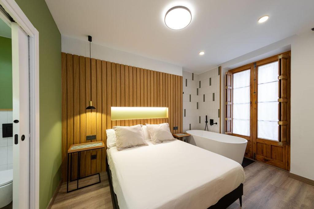 Precioso Loft Con Banera De Isla Apartment Alcoy Bagian luar foto